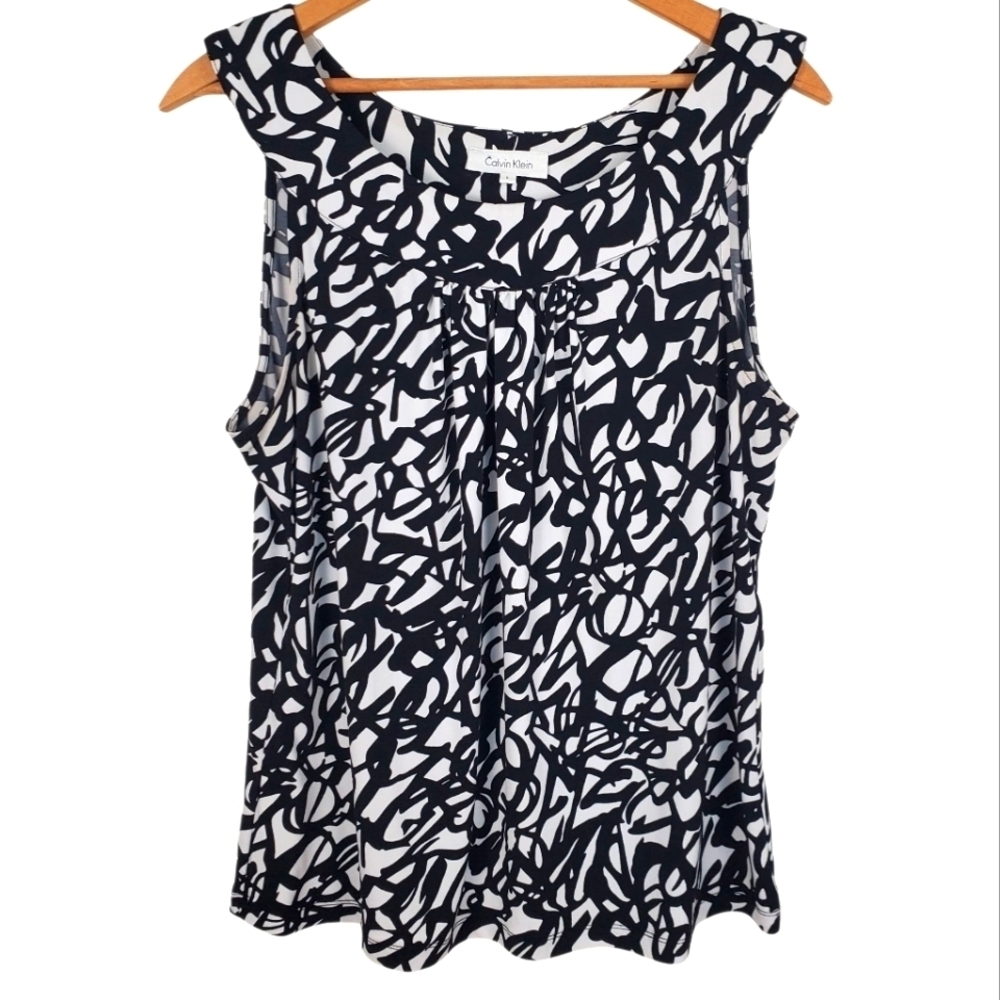 Calvin Klein Graphic Black and White Tank Blouse. LG. #306
